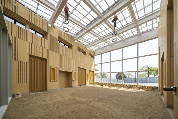 こども動物自然公園キリン舎