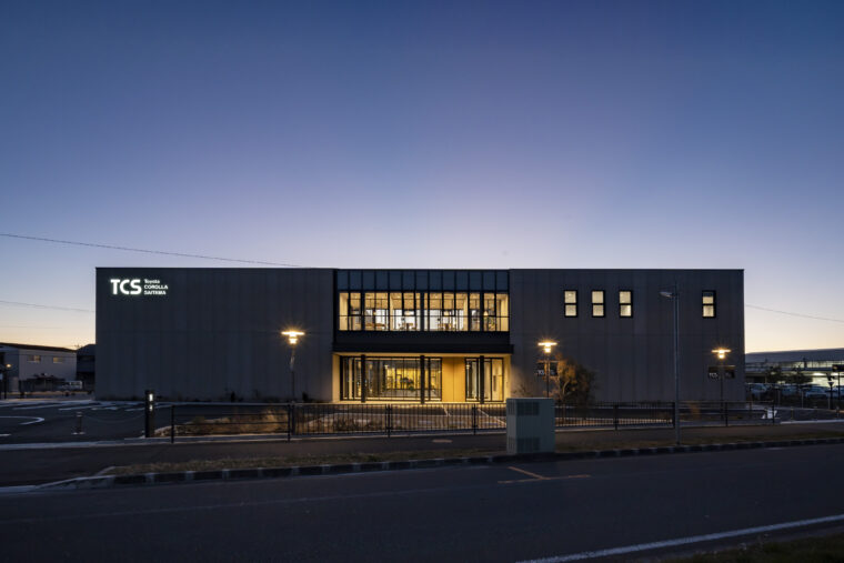 トヨタカローラ埼玉本社