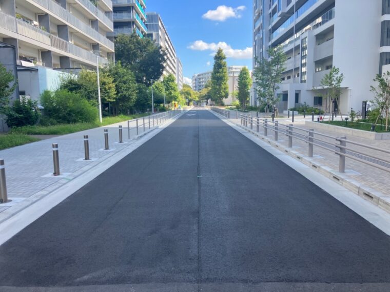 赤羽台団地区画道路３号その他基盤整備工事